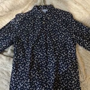 Long sleeve banana republic button up